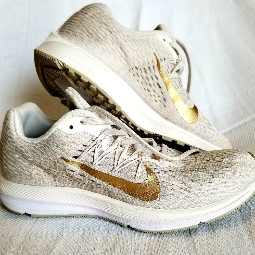Nike Zoom Winflo 5 Phantom Gold White